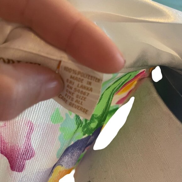 Victorias Secret Vintage Womens Robe One Size Multicolor Floral Print Satin Trim - Picture 7 of 9